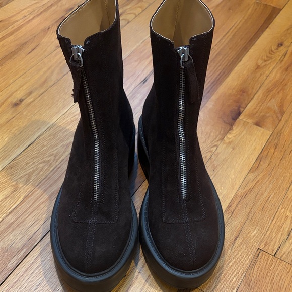 Steve Madden Monrow Dark Brown Ankle Booties size 7 - Picture 2 of 6